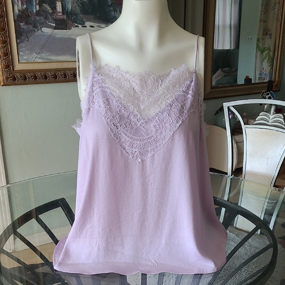 H&M Light Purple Lace Cami Top ❤️